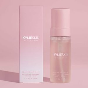 Kylie Skin Foaming Face Wash